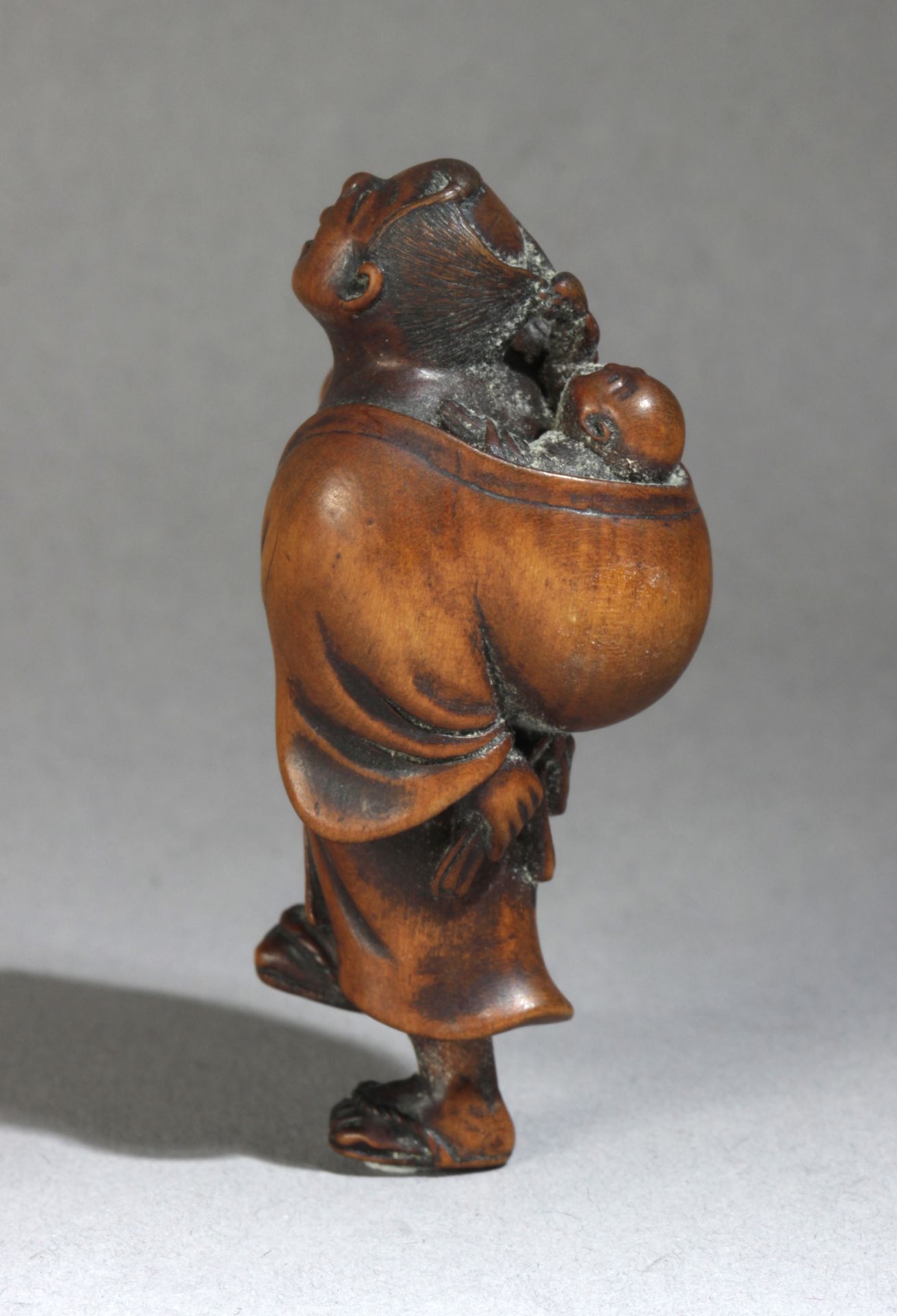 An early 19th century Japanese netsuke from Edo period - Bild 3 aus 6