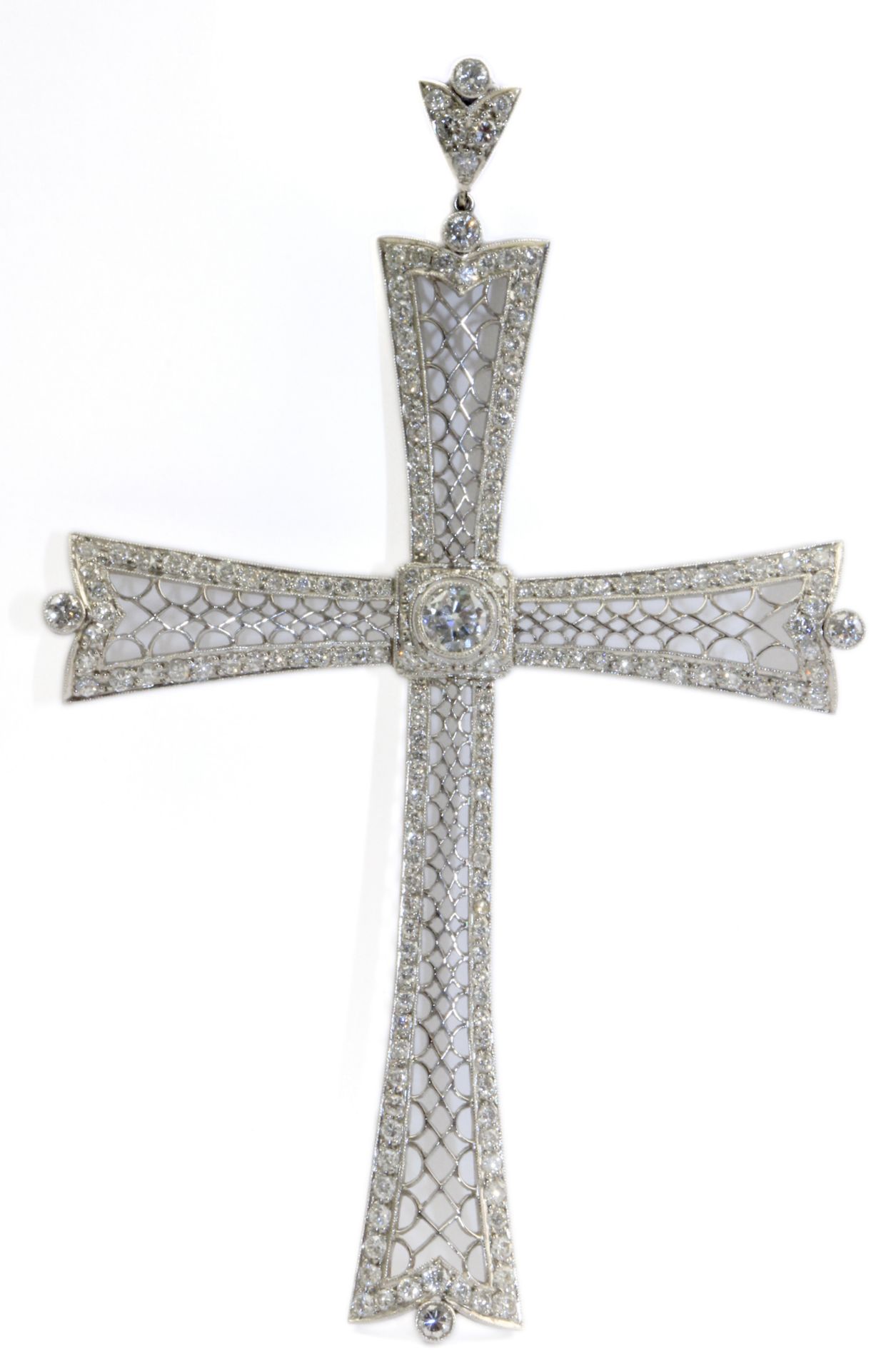 A diamond and platinum pendant cross - Image 3 of 4