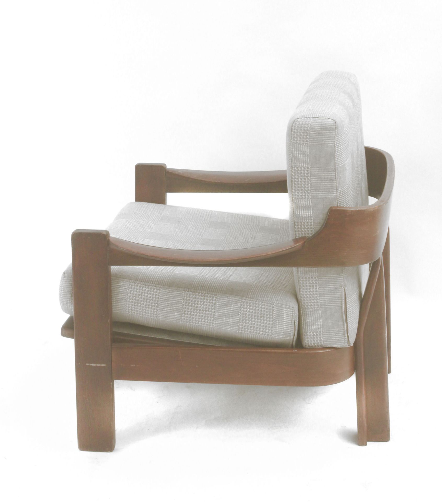 AG Barcelona. A pair of walnut armchairs circa 1970 - Image 4 of 10