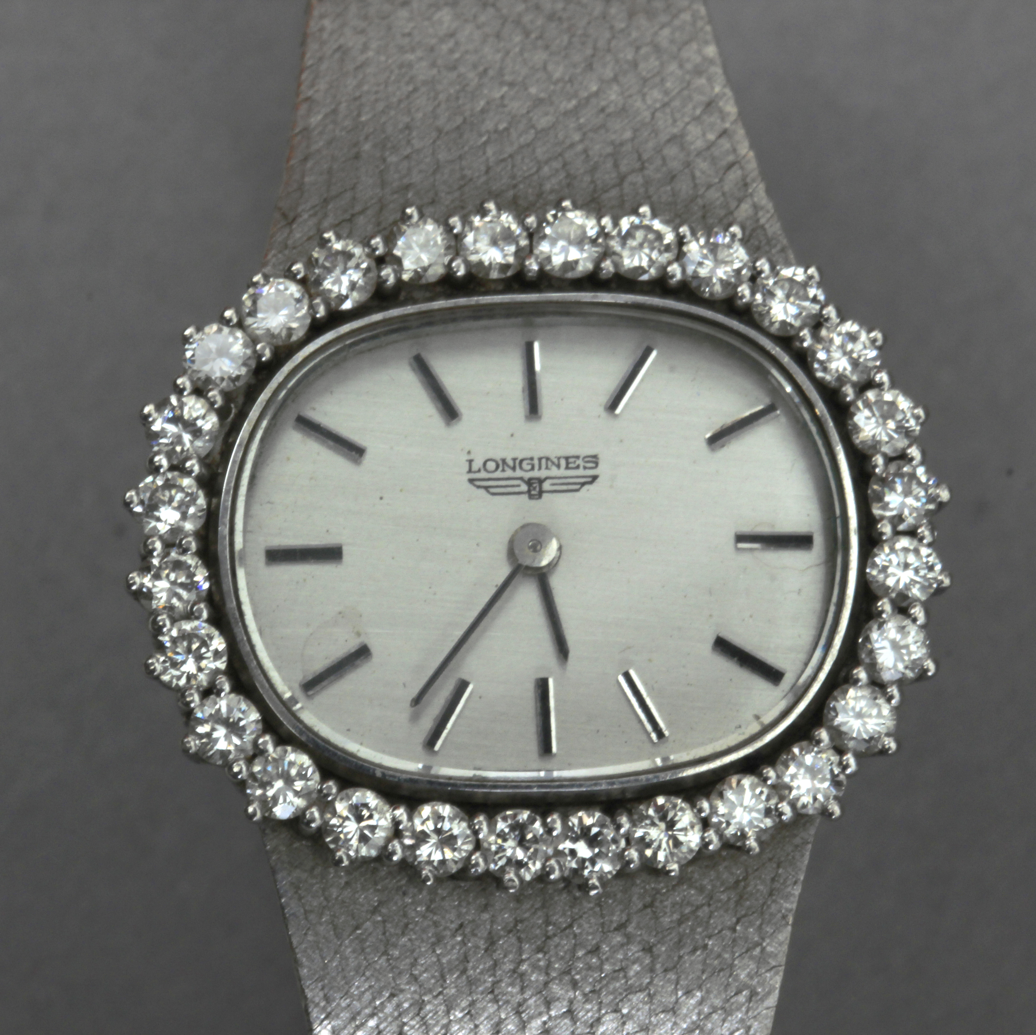 Longines. Ladies wrist watch circa 1970-1979. Platinum and diamonds eyeball - Image 2 of 9