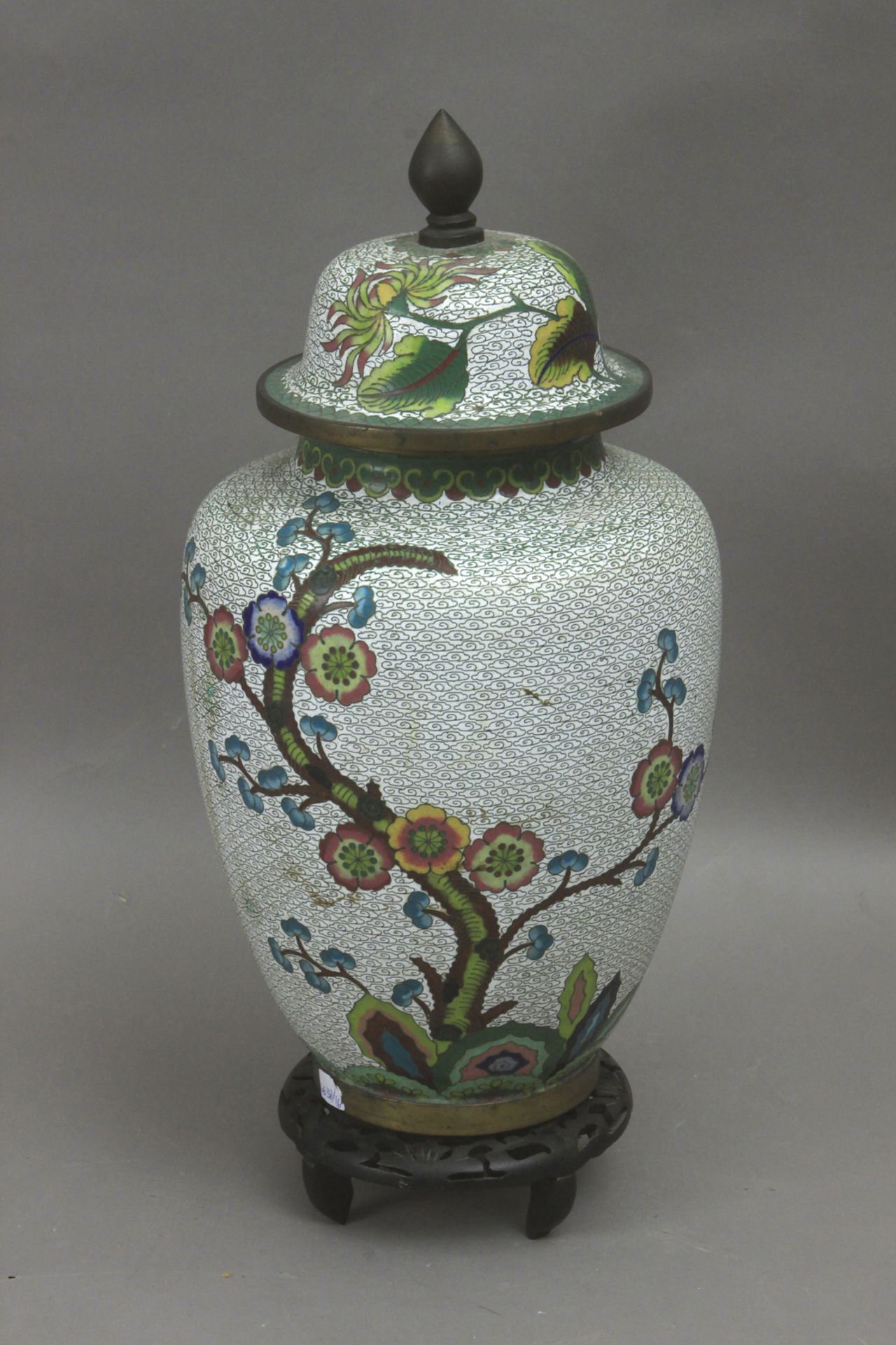 A 19th century Japanese tibor in bronze and cloisonné enamel - Image 2 of 4