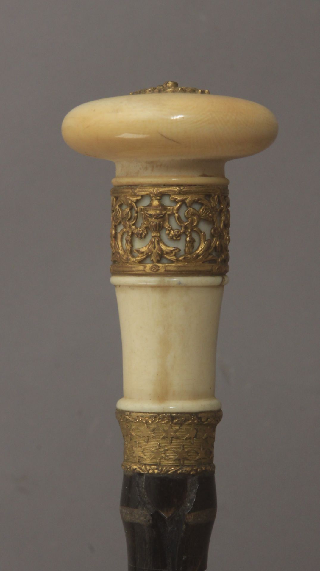 A walking cane circa 1900 - Image 8 of 8