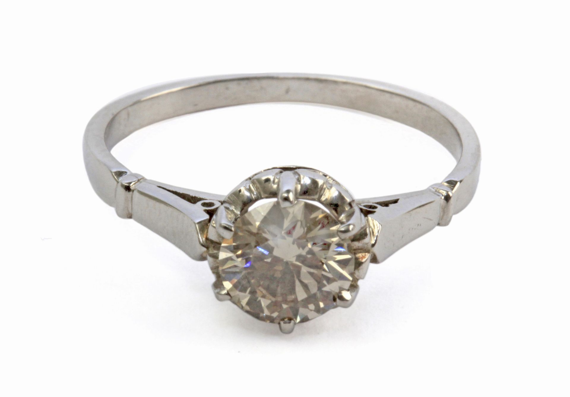 A 1,3 ct. brilliant cut Brown diamond solitaire ring