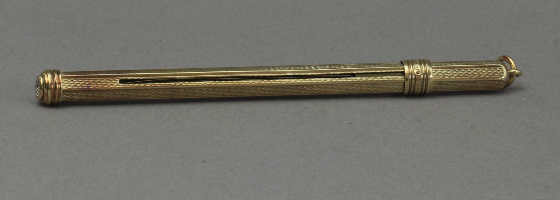 A mid 20th century 14k. yellow gold and diamond cocktail mixer tool - Image 4 of 4