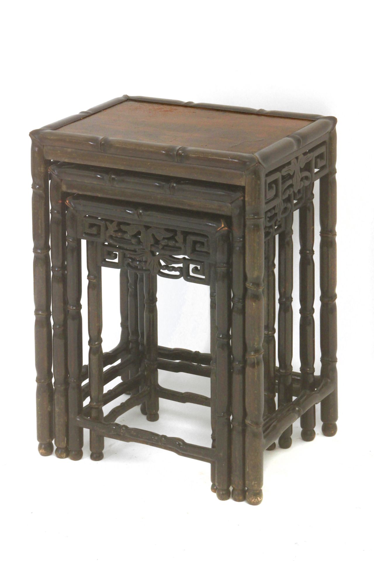 A set of four 19th century Chinese nest tables from Qing Dynasty - Image 4 of 7