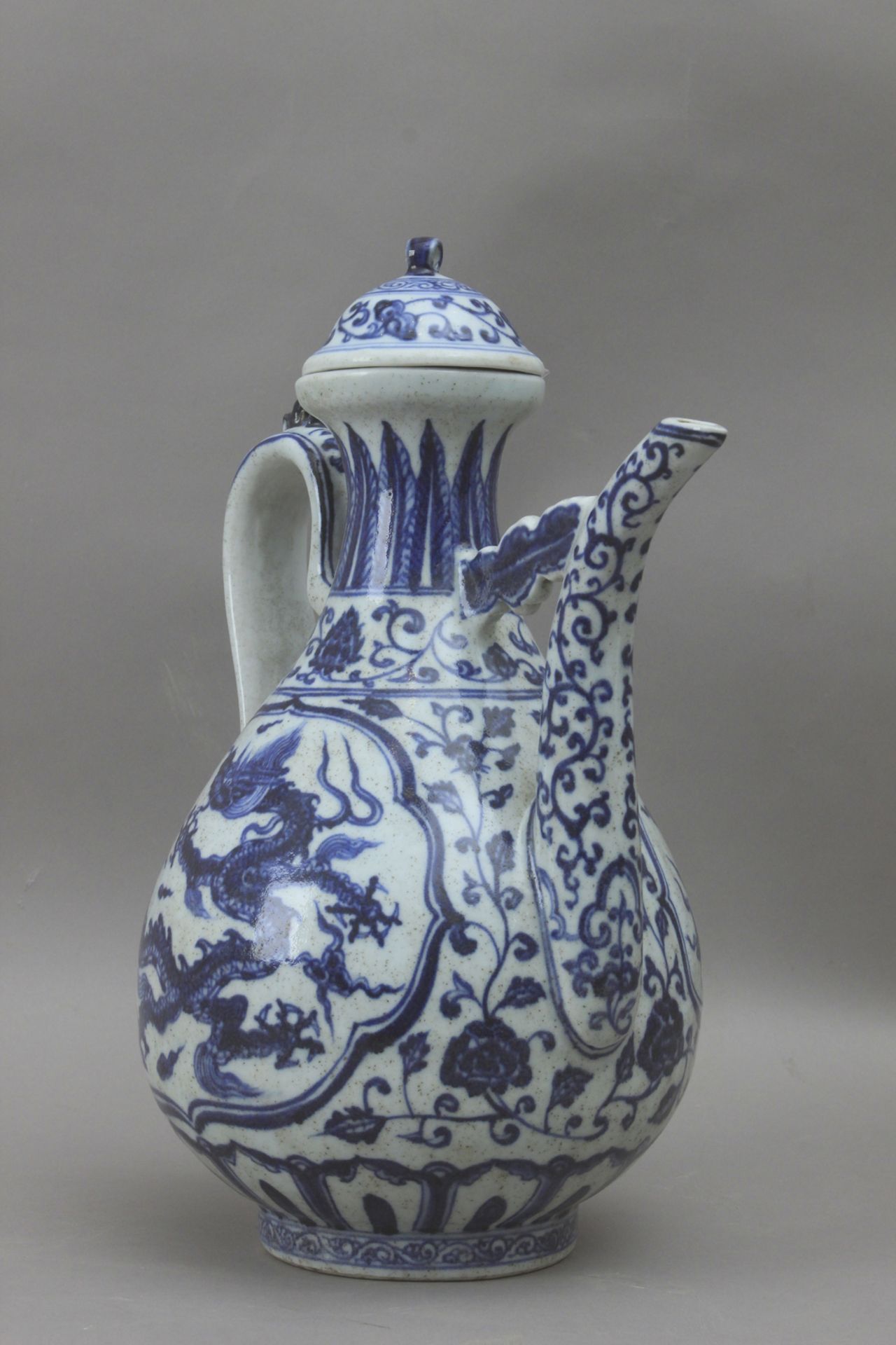 A 19th century Chinese wine pitcher from Qing dynasty