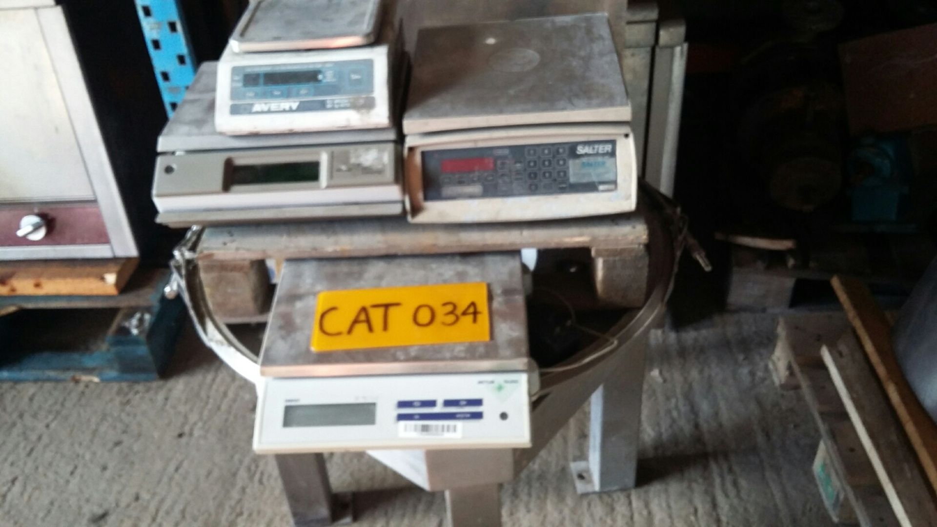 Four Salter/ Metler & Avery Scales (power leads ex