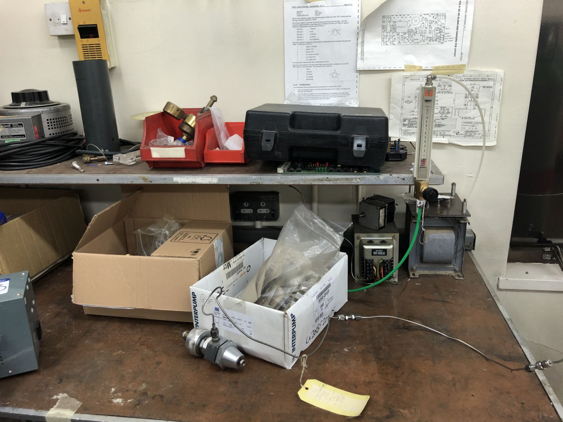 Assorted Equipment, including electric motor, soldering equipment, variable transformer and gauges - Image 4 of 5