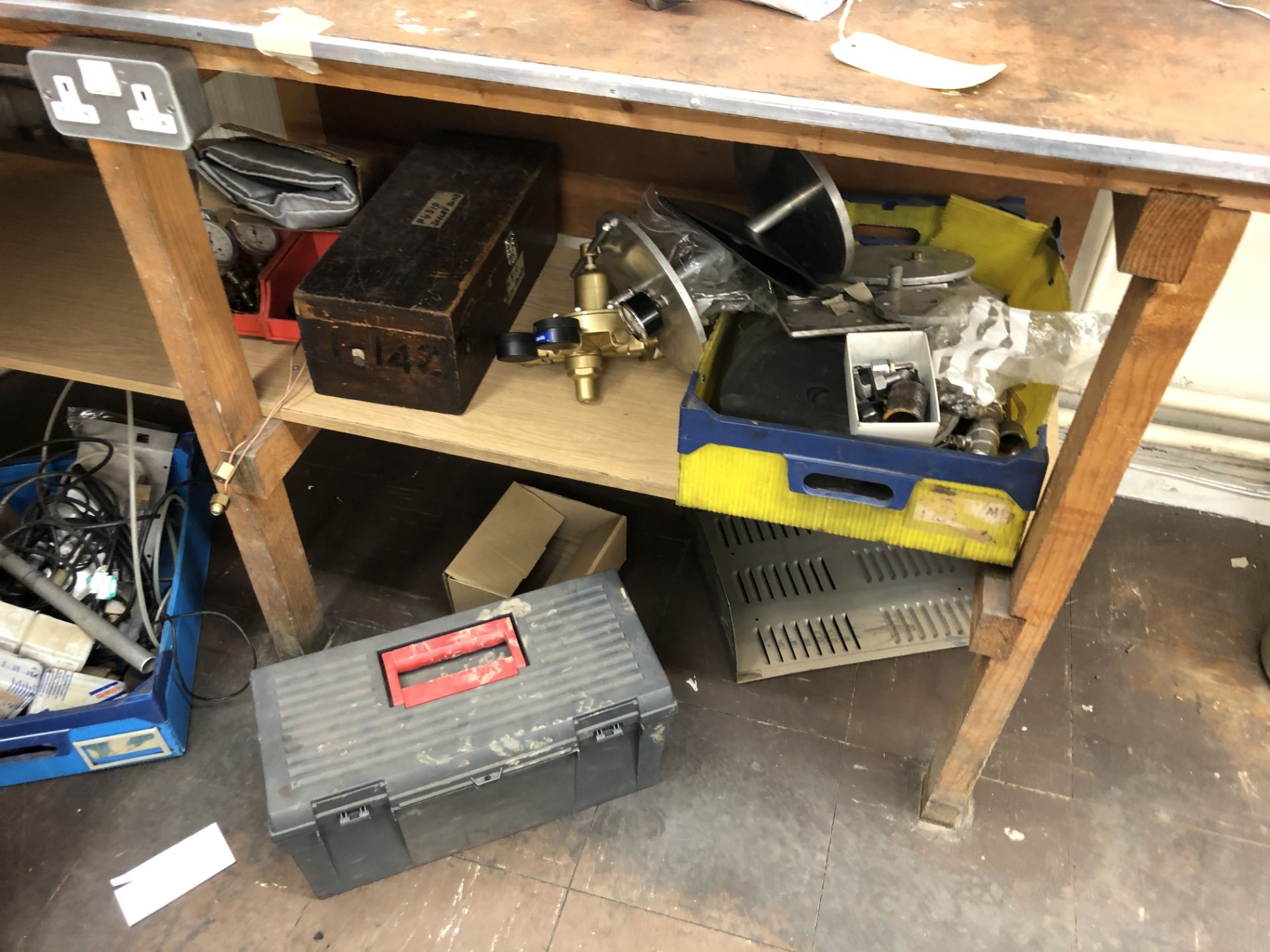 Assorted Equipment, including electric motor, soldering equipment, variable transformer and gauges - Image 3 of 5