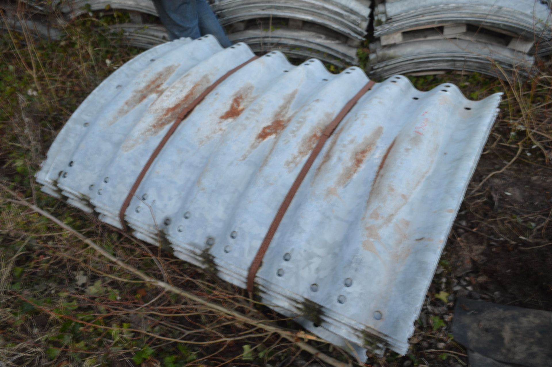 THE CORRUGATED GALVANISED STEEL SILO WALLING SECTI - Image 4 of 9