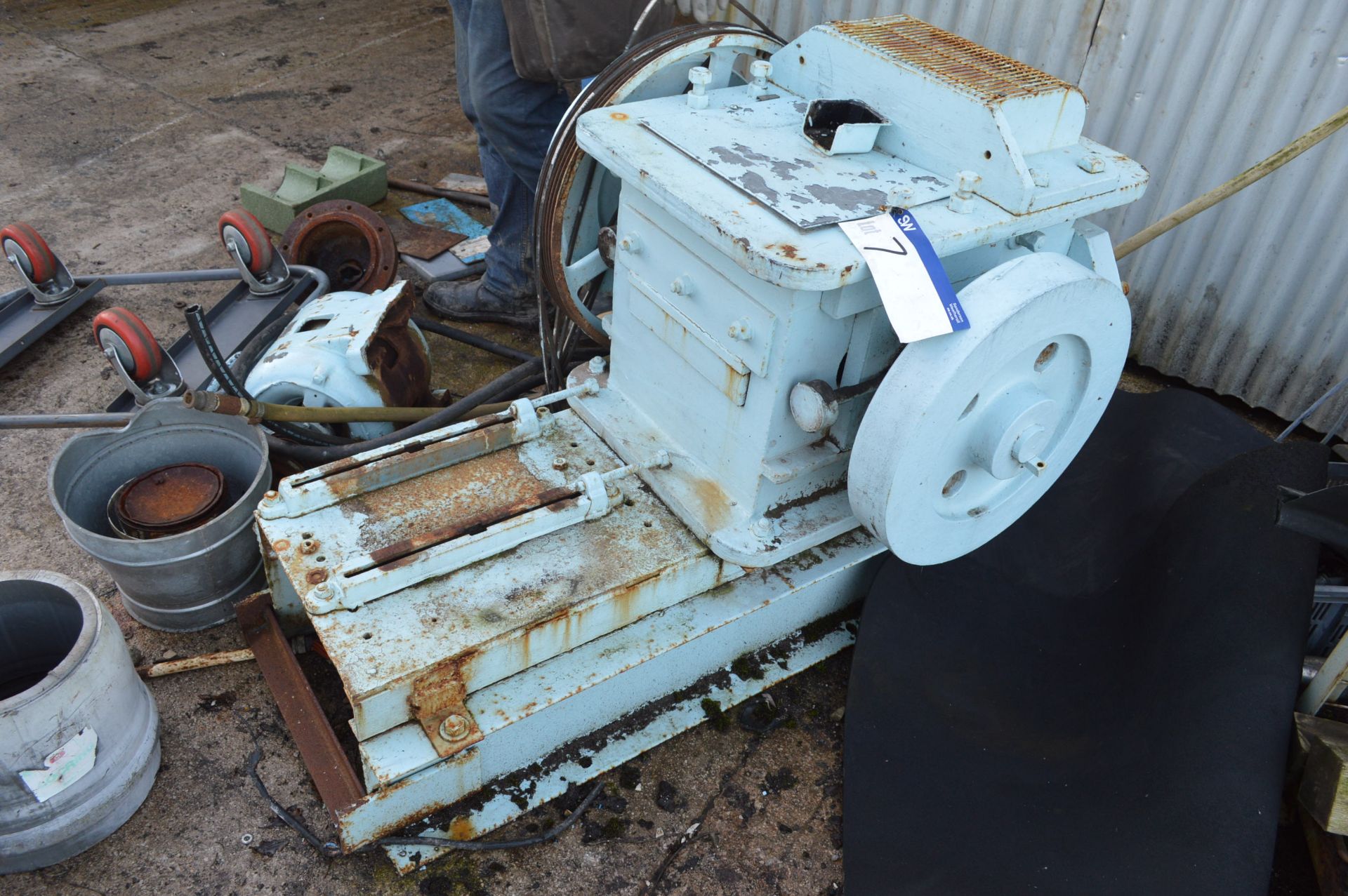 Booth Jaw Crusher, approx. 300mm x 300mm, with ele