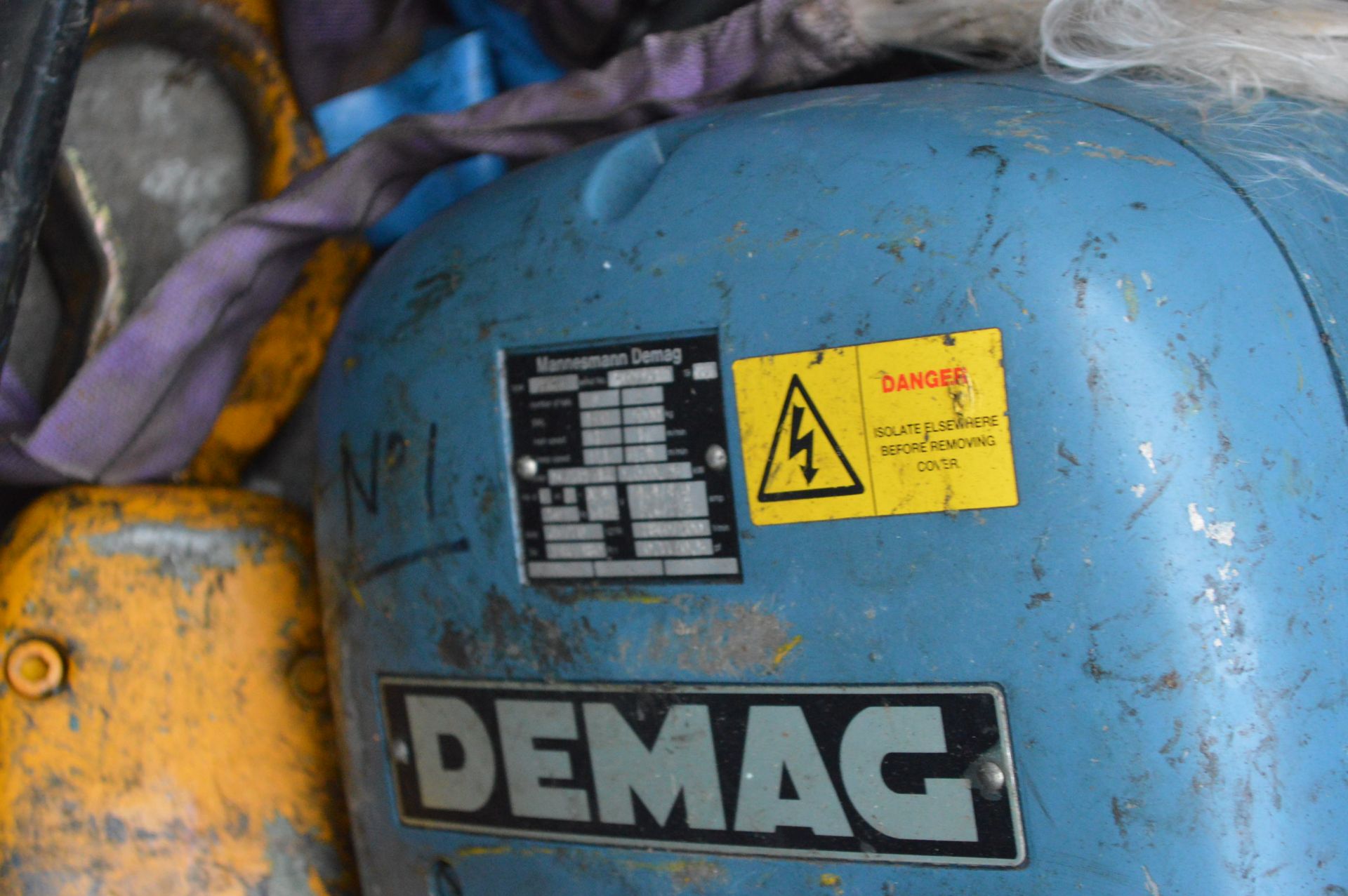 Demag 1000kg Electric Chain Block, with four wheel - Image 4 of 6