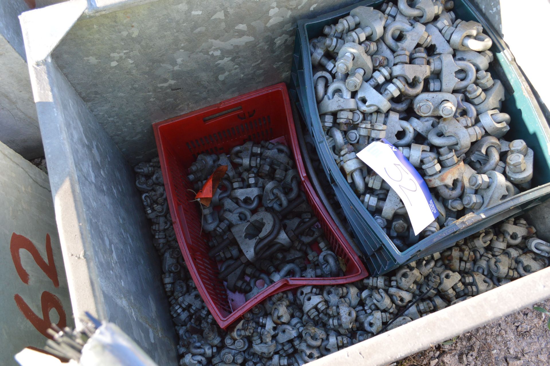 Assorted Wire Rope Clamping Units, in steel chest - Image 2 of 2