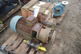 Steel Cased Centrifugal Pump, model 3DMC82, with e