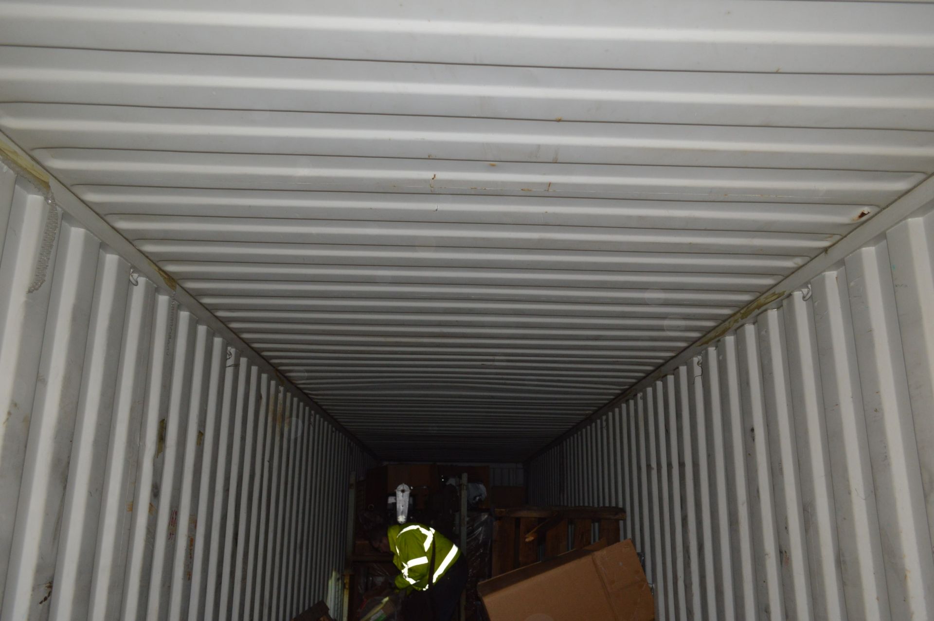 40ft Steel Cargo Container (reserve removal till c - Image 2 of 3