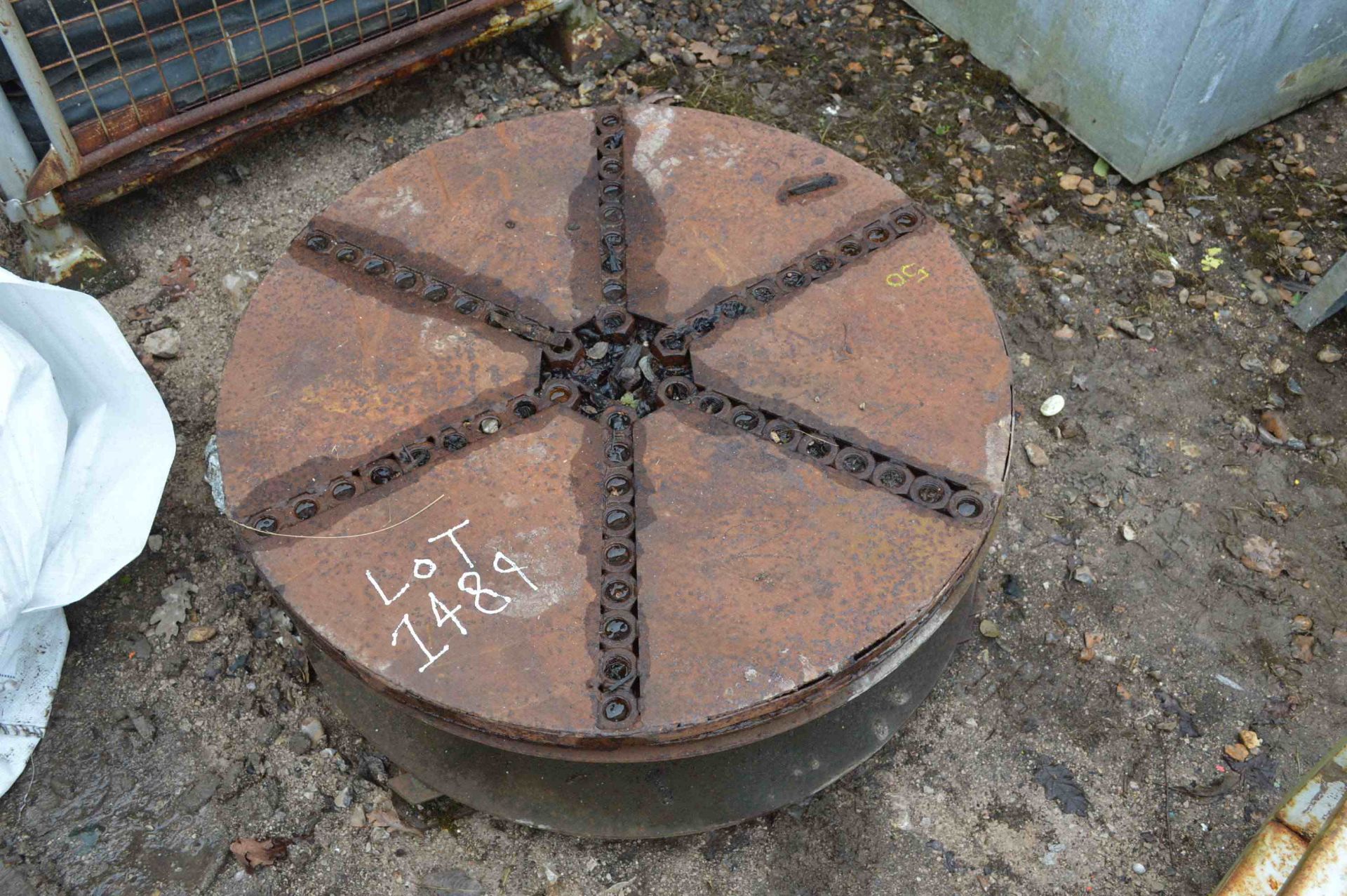 Rotary Table, approx. 870mm dia.