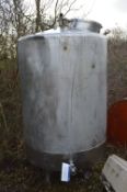 Stainless Steel Tank, approx. 1.3m dia. x 1.7m dee