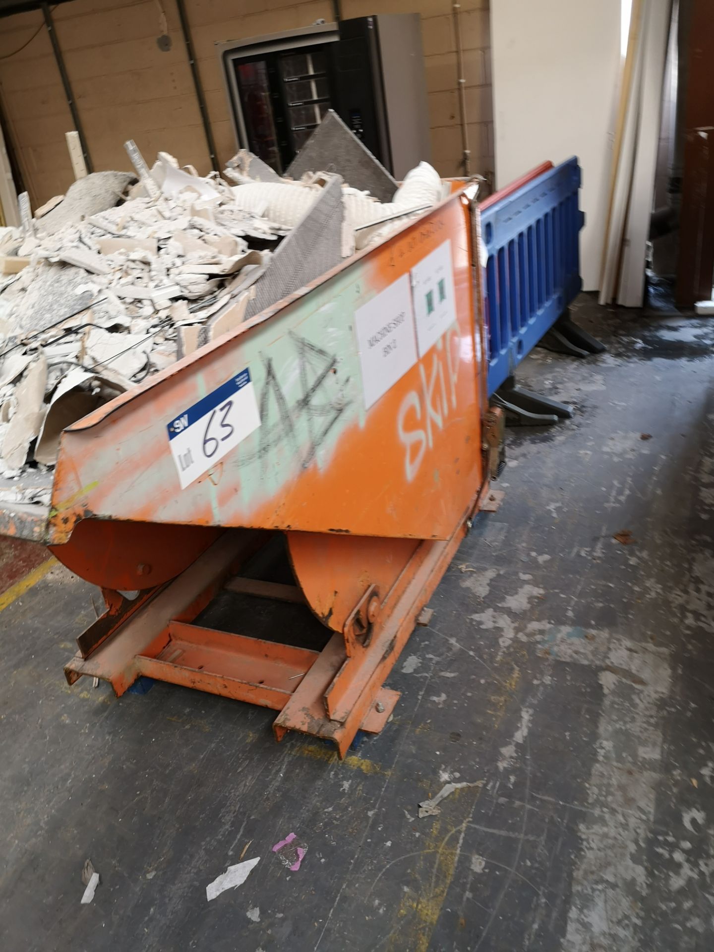 Fork lift Tipping Skip - Image 2 of 2
