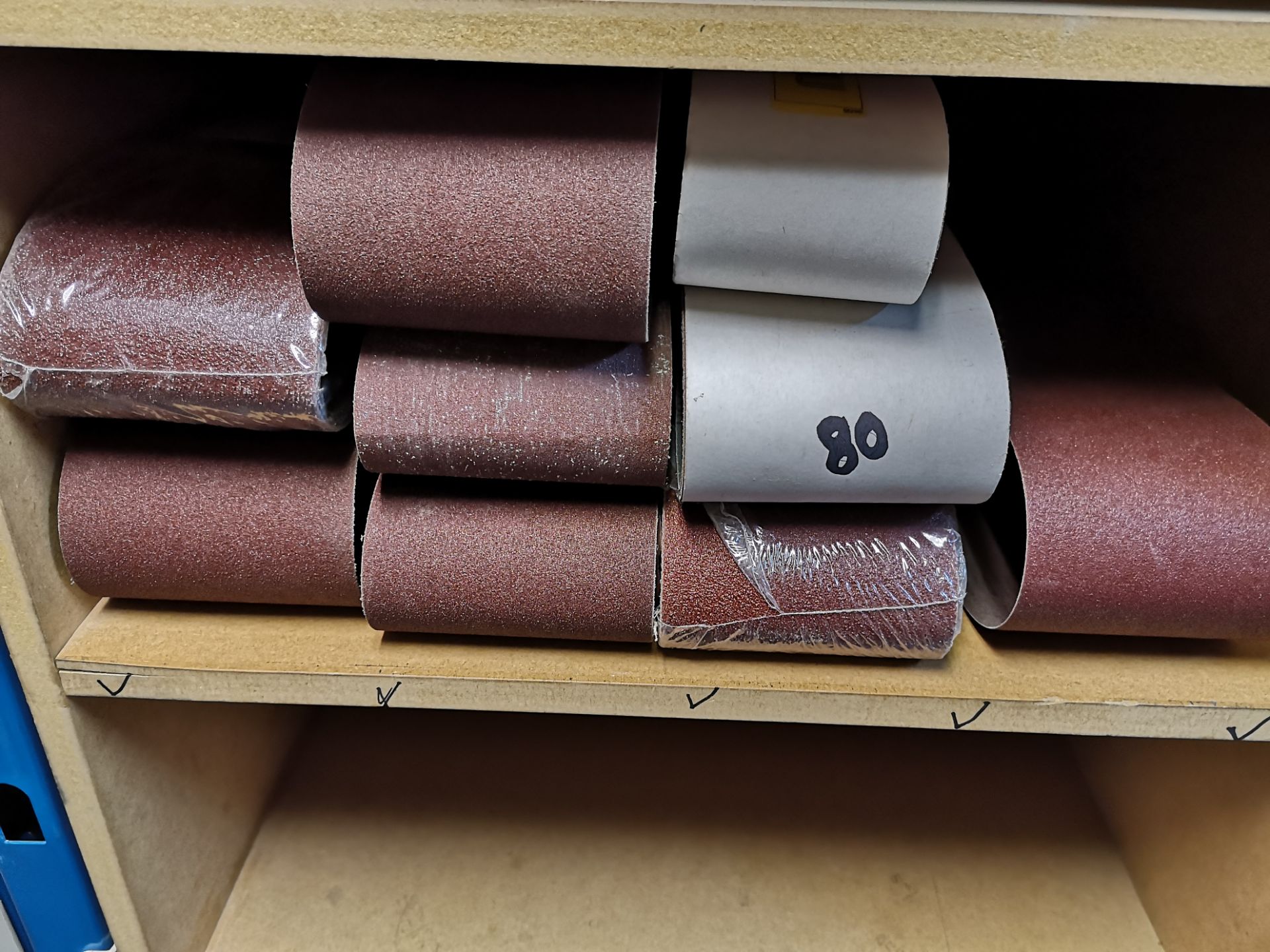Quantity of Klingspor and Blueline Sanding Pads, Sandpaper and Sanding Belts - Image 3 of 4
