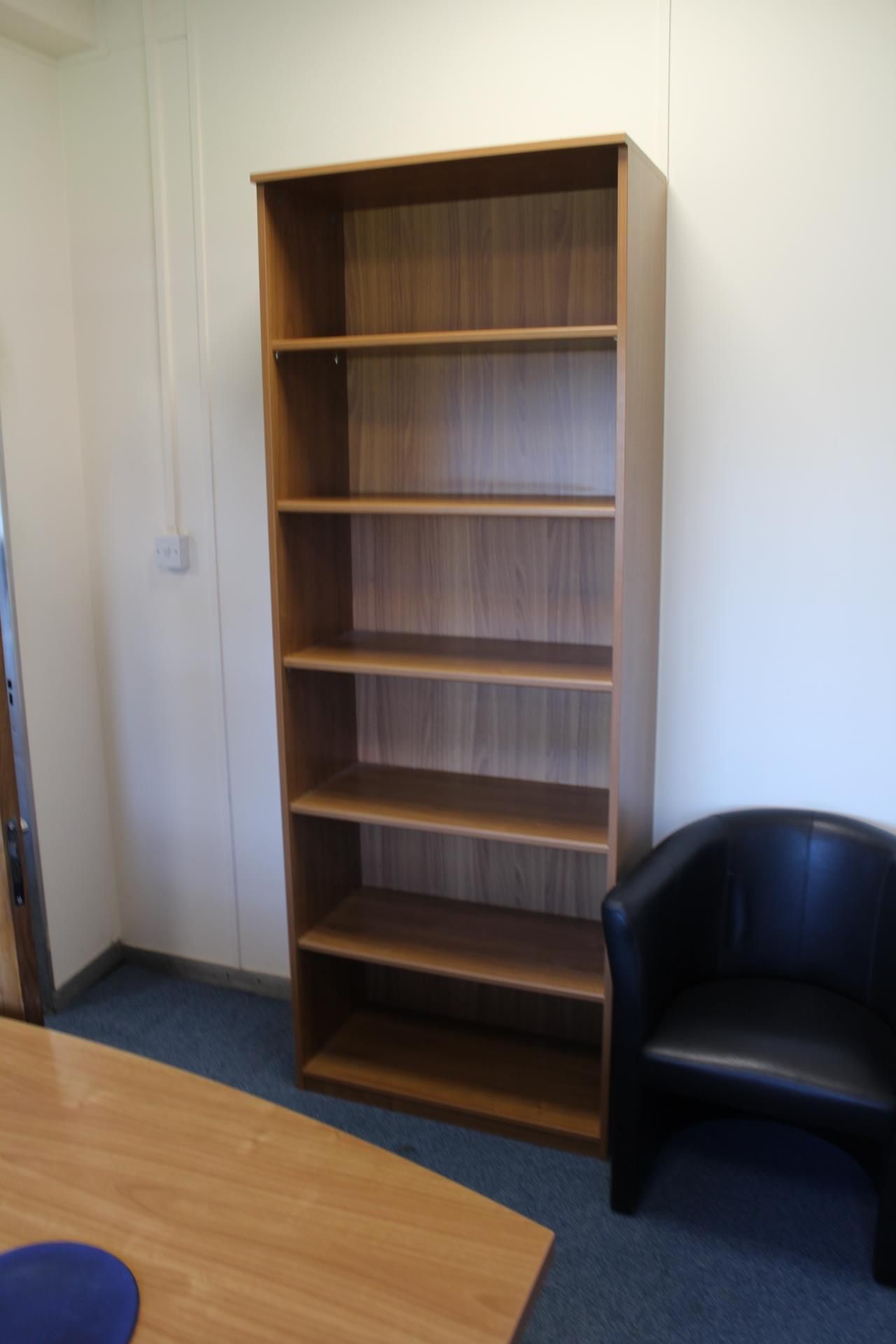 Contents of Office, including oak veneered curved front desk, side board, desk pedestal, glazed - Image 4 of 4