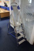 Abru 150kg SWL Four Rise Alloy Stepladder