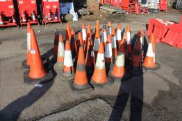 26 Road Cones