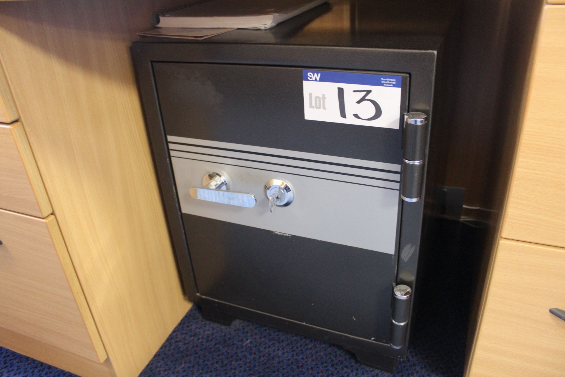 Steel Security Safe (with key)