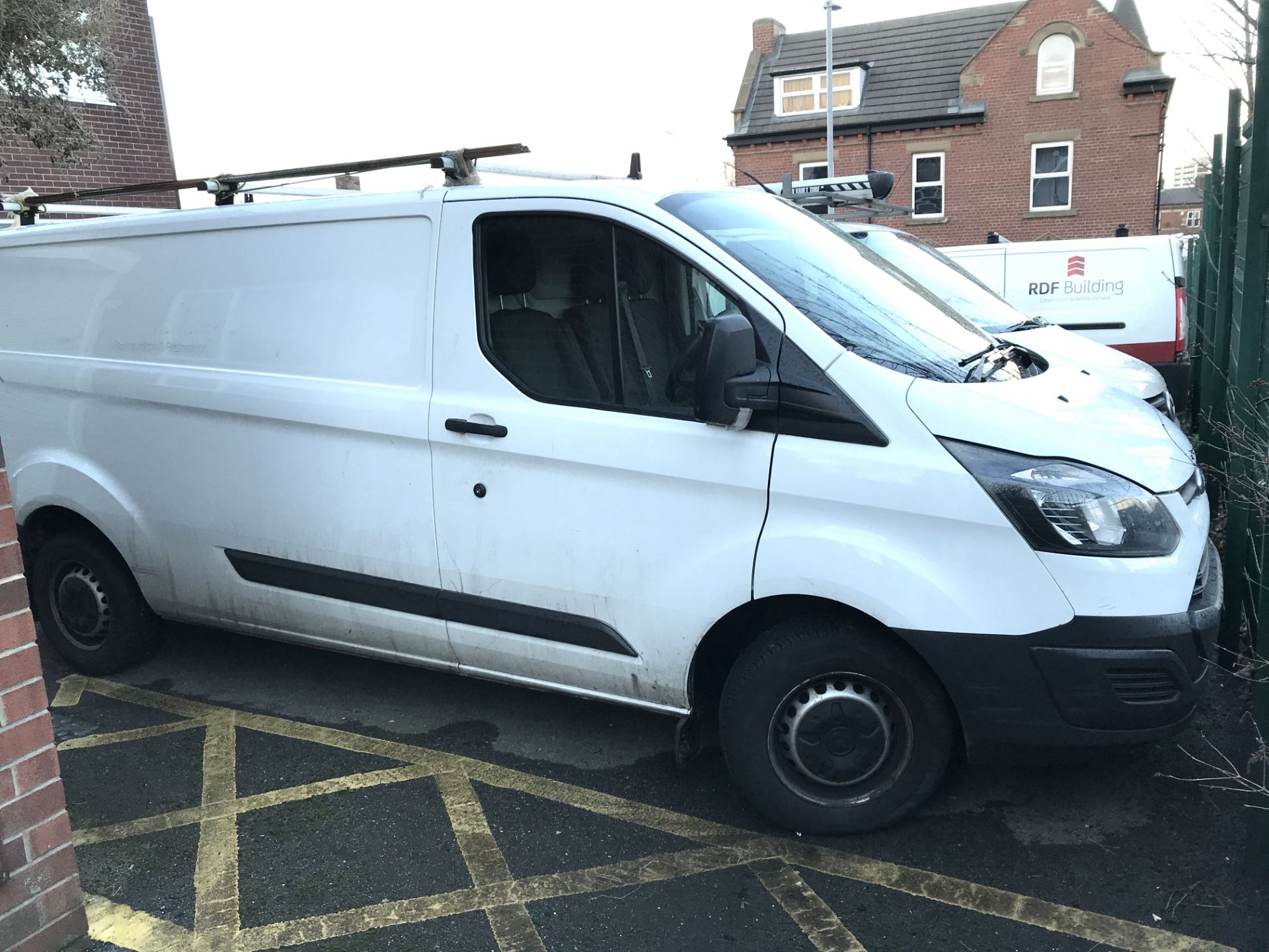 Ford Transit Custom 290 L2 2.2CDTi 100ps Low Roof