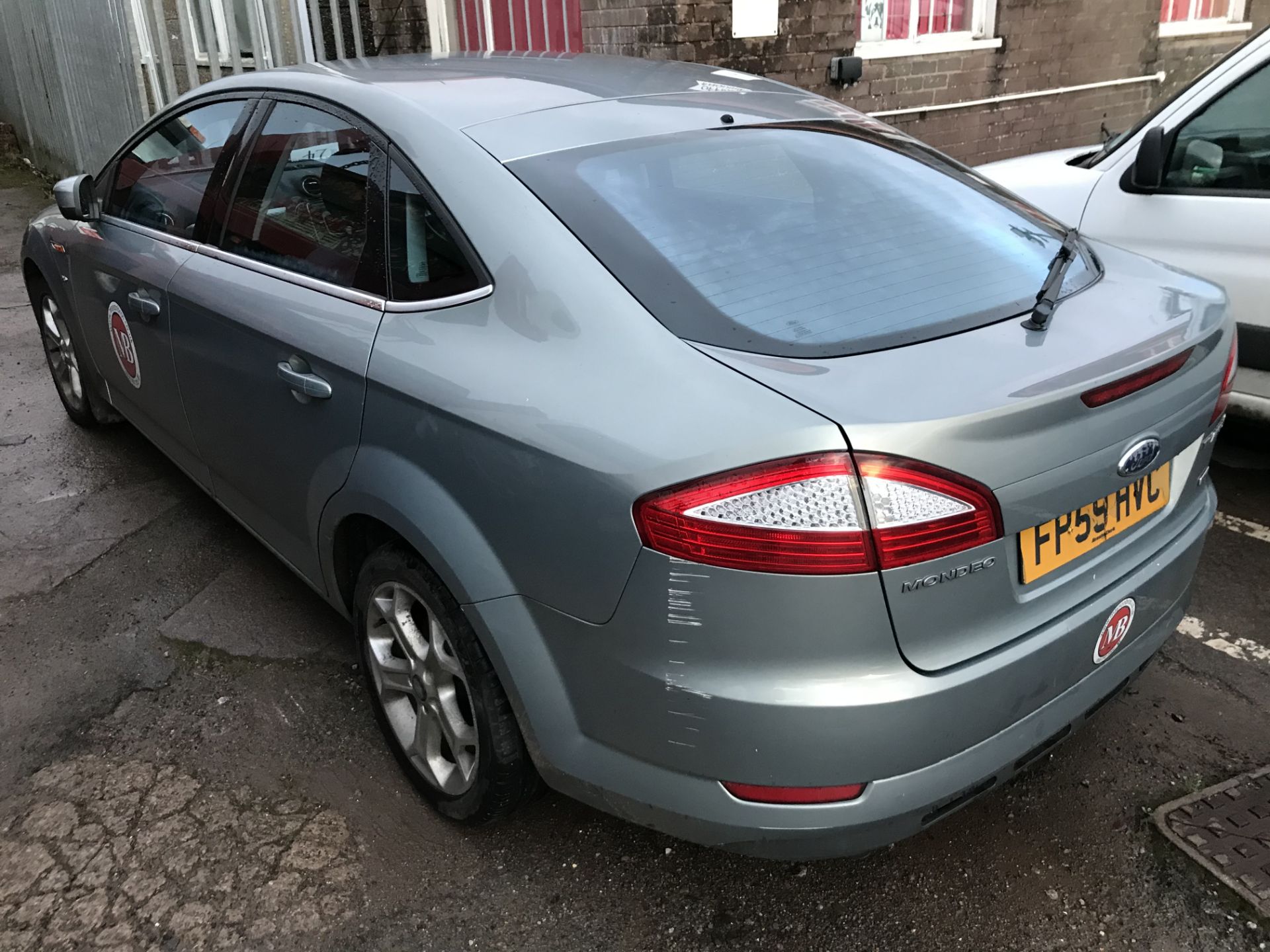 Ford Mondeo Titanium TDCi Five Door Saloon, regist - Image 3 of 7