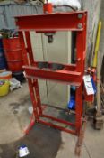 Hand Operated Hydraulic Press