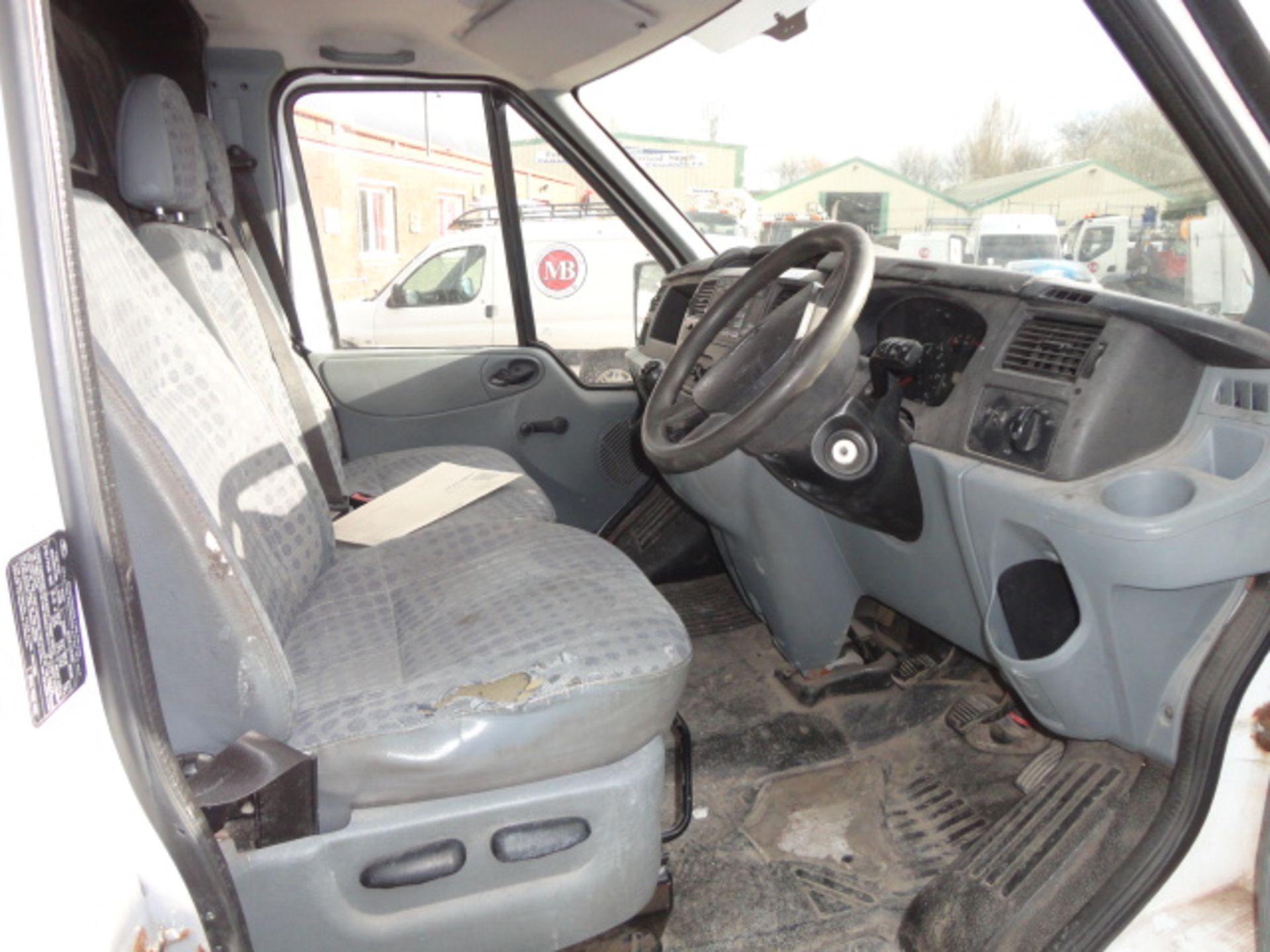 Ford Transit 100 T350L RWD Diesel Panel Van, regis - Image 7 of 7