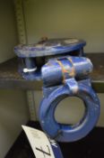 Lifting Gear 3000kg SWL Vertical Lifting Clamp