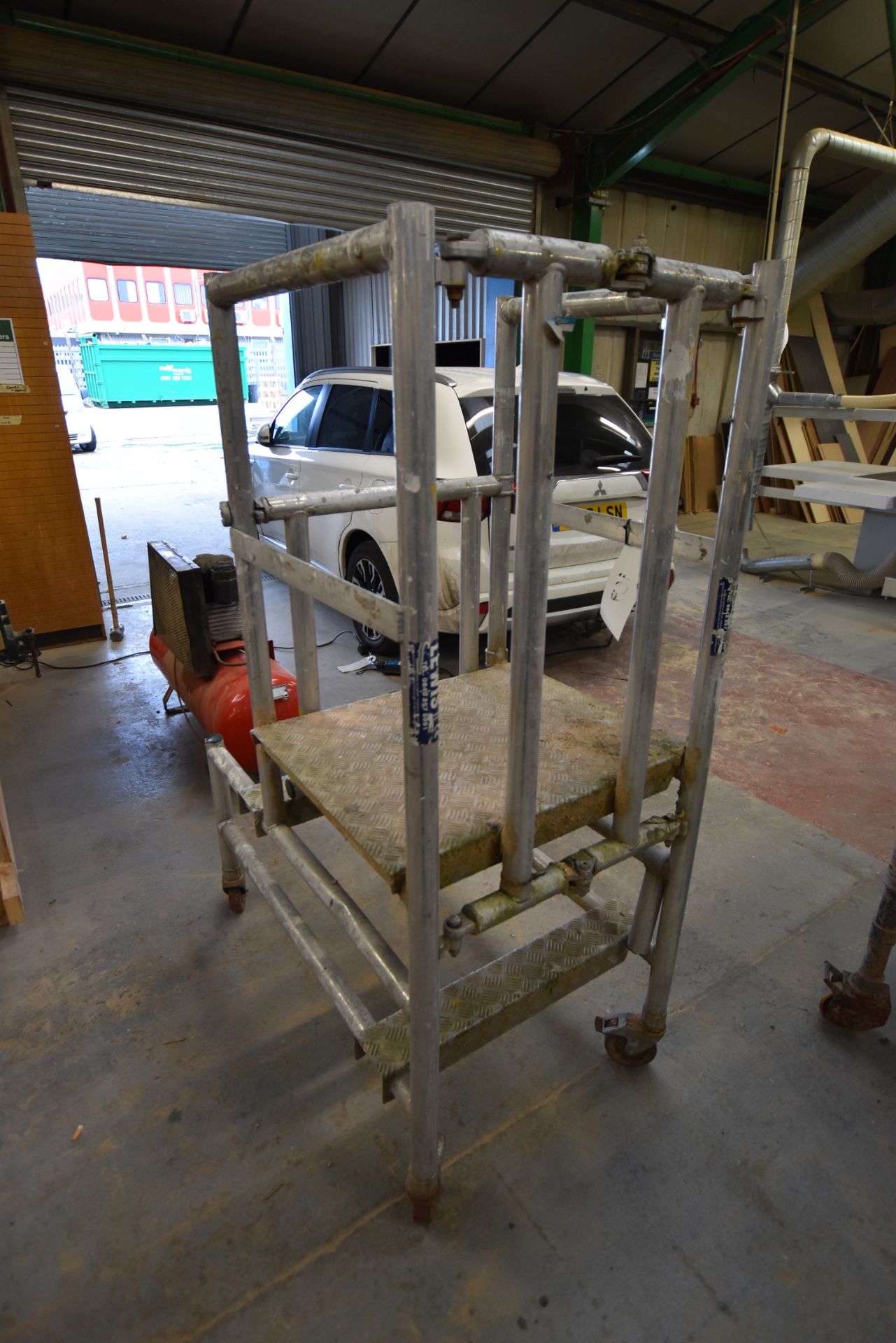 Alloy Work Platform - Image 2 of 2