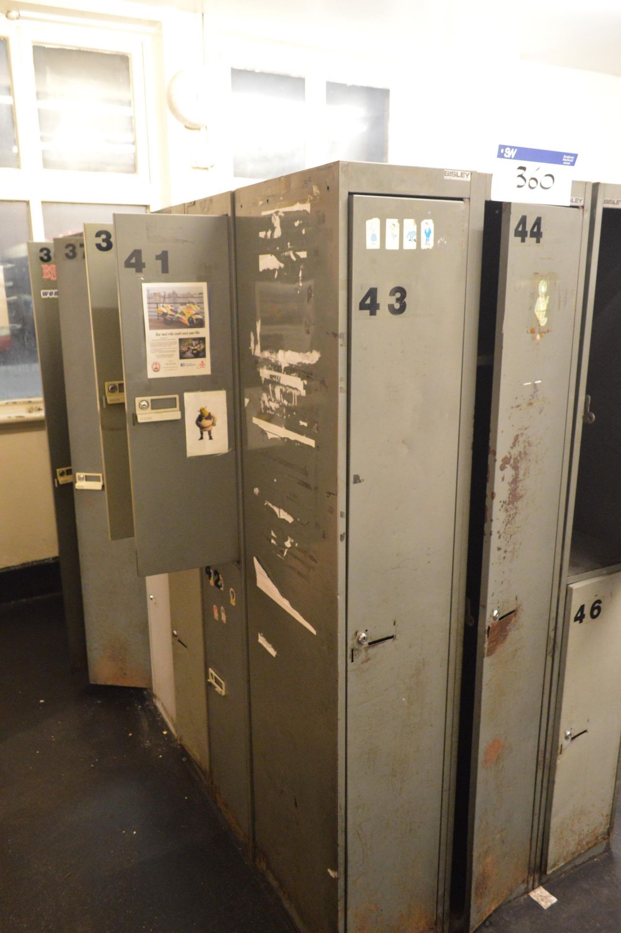 Approx. 16 Assorted Personnel Lockers (no keys) - Image 2 of 2