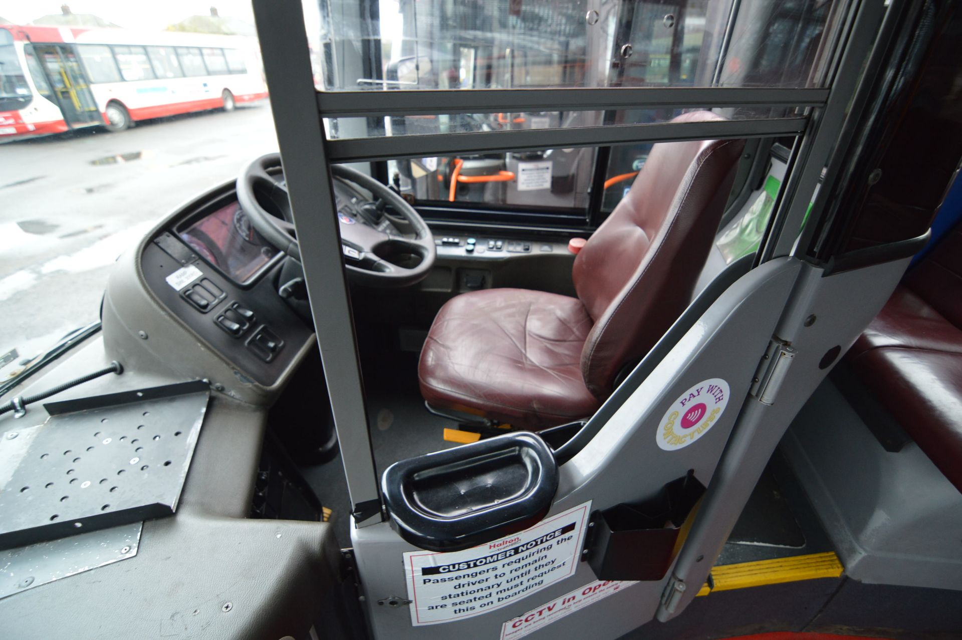 Scania OMNICITY SINGLE DECK BUS, registration no. MIG 8168, date first registered 03/03/2009, hub - Image 8 of 14