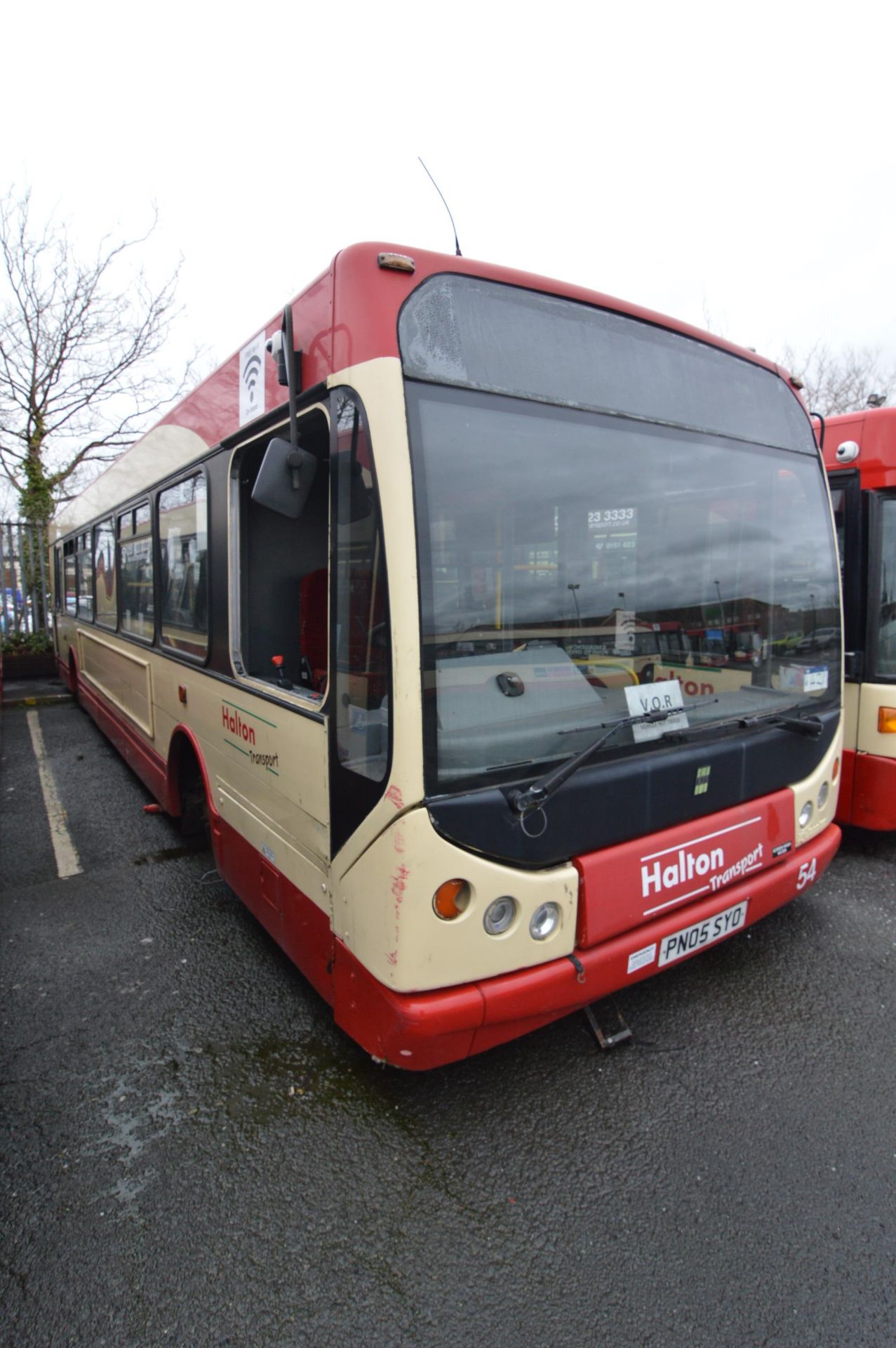 Dennis SUPER DART, registration no. PN05 SYO, date first registered 25/05/2005, hub reading 022, - Image 2 of 16