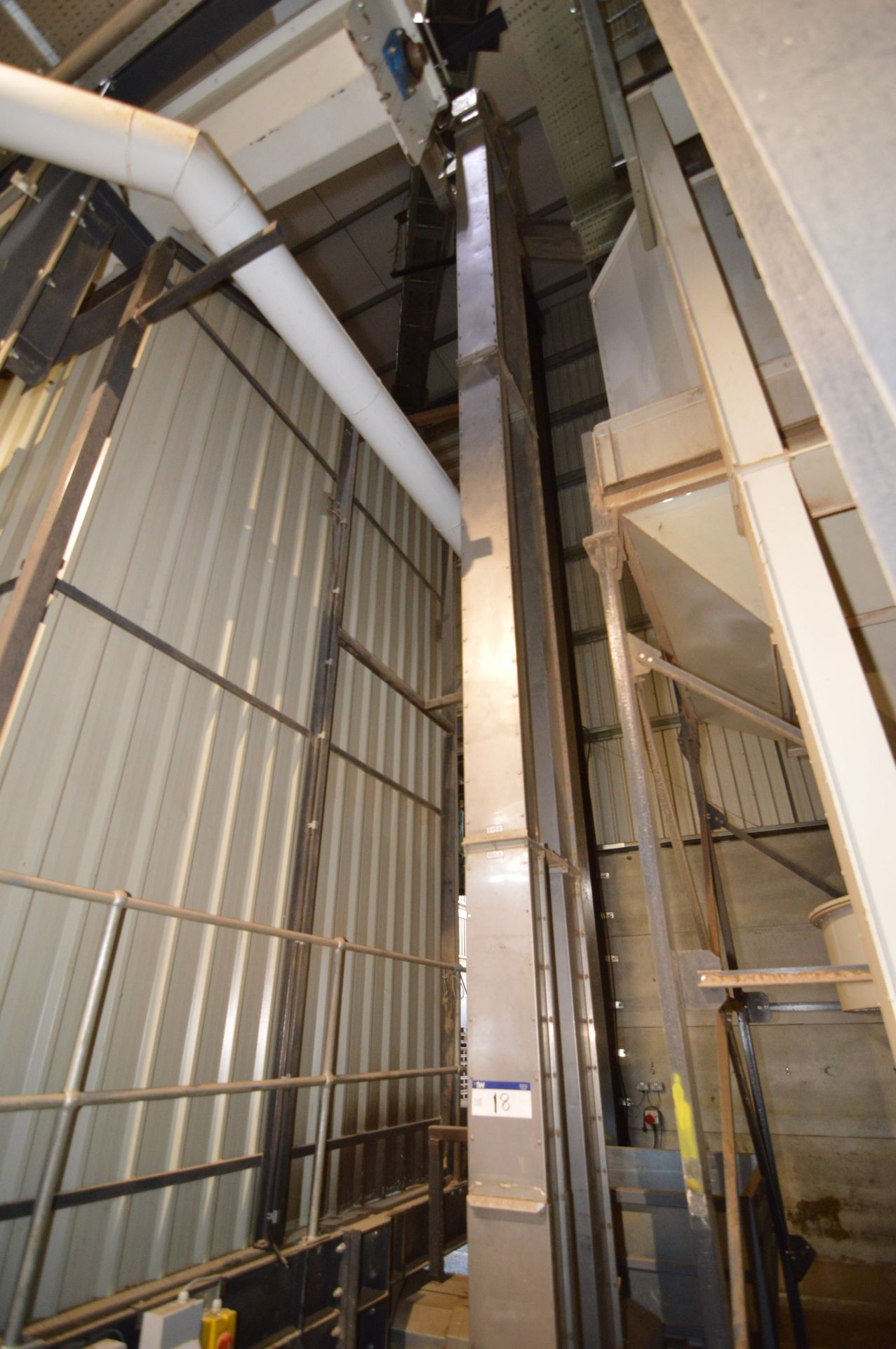 STAINLESS STEEL CASED BUCKET ELEVATOR, 210mm wide