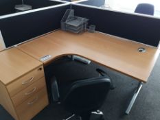 Light Oak Veneered Workstation, with pedestal, bla