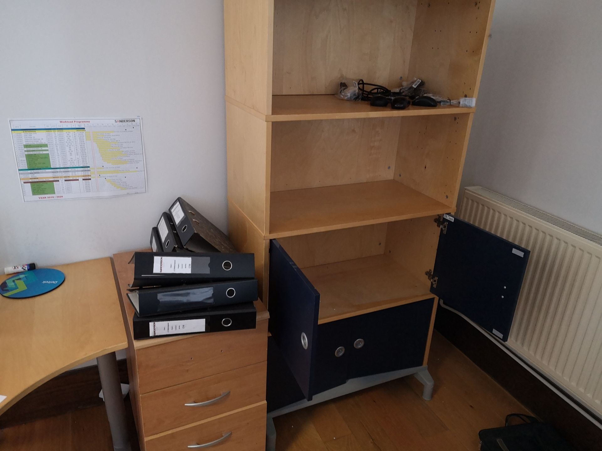 Light Oak Veneered Workstation, with three drawer - Image 2 of 4