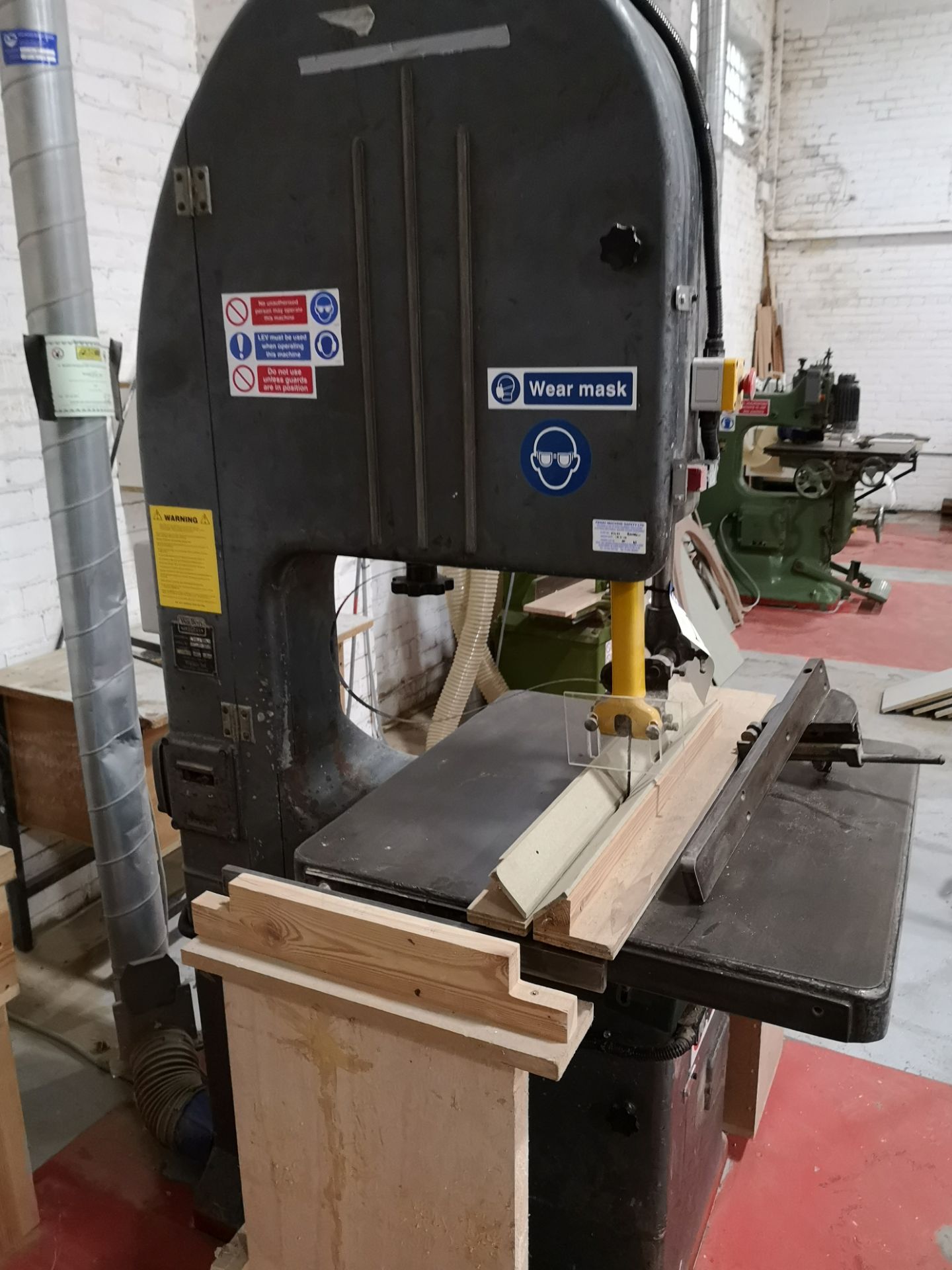 Wadkin Bursgreen BZB Vertical Bandsaw, serial no. - Image 2 of 4