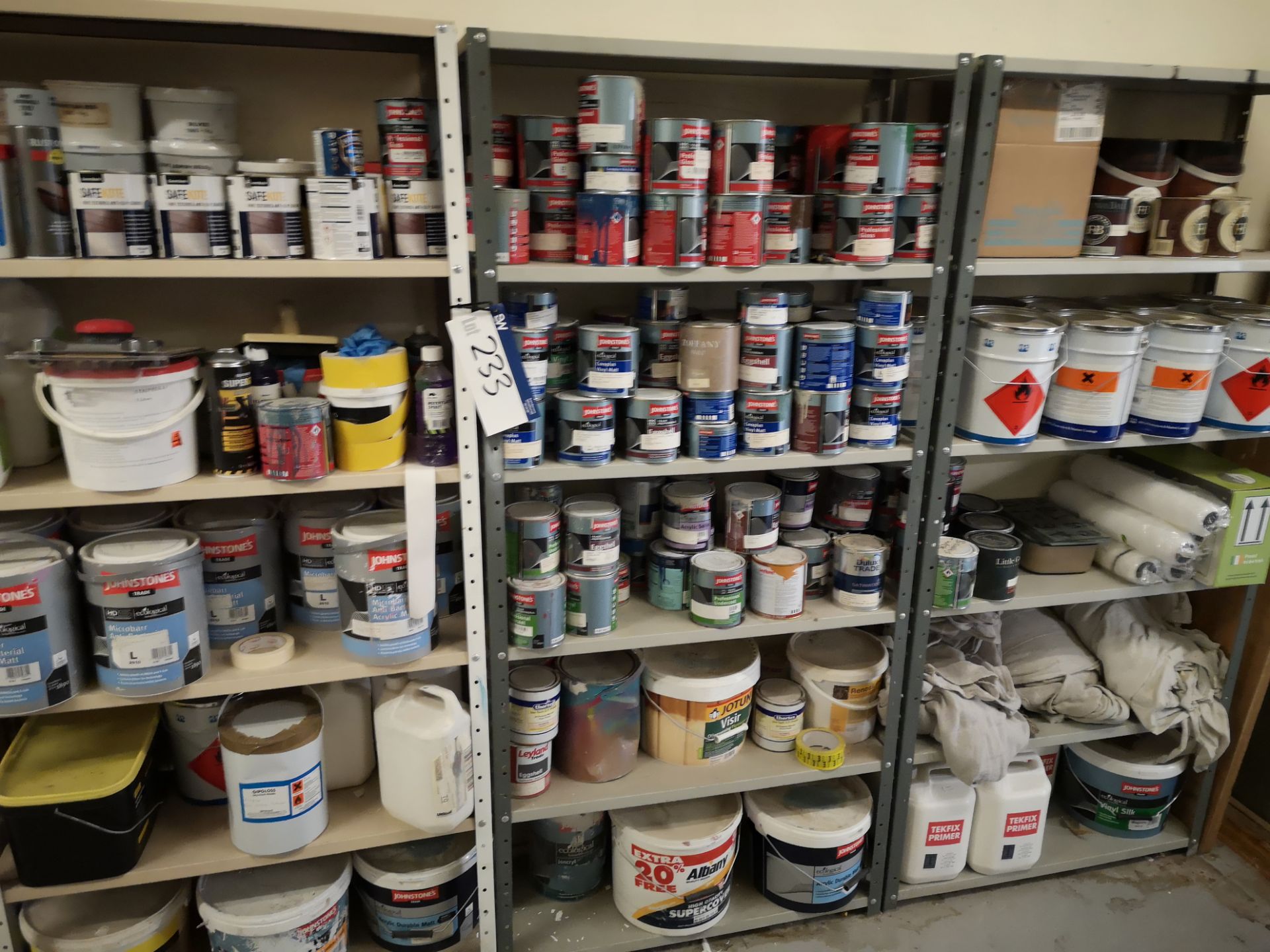 Contents to Five Bays of Shelving, including gloss