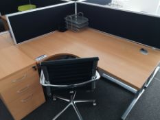 Light Oak Veneered Workstation, with pedestal, bla