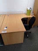 Light Oak Veneered Workstation, with pedestal and