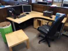 Light Oak Veneered Workstation, with three drawer