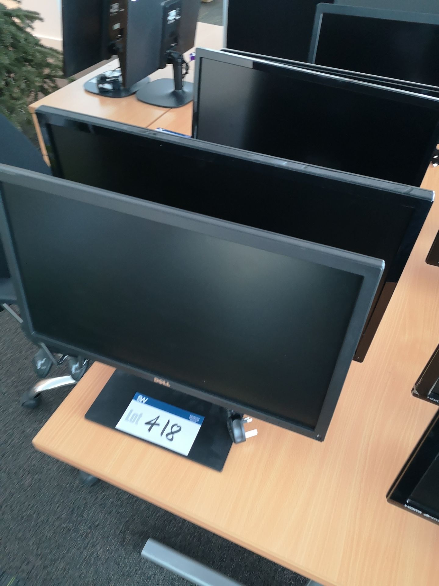 Dell E2216HV Monitor & Dell 24” Monitor (LOT LOCAT