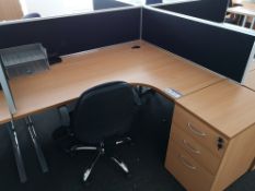 Light Oak Veneered Workstation, with pedestal, bla