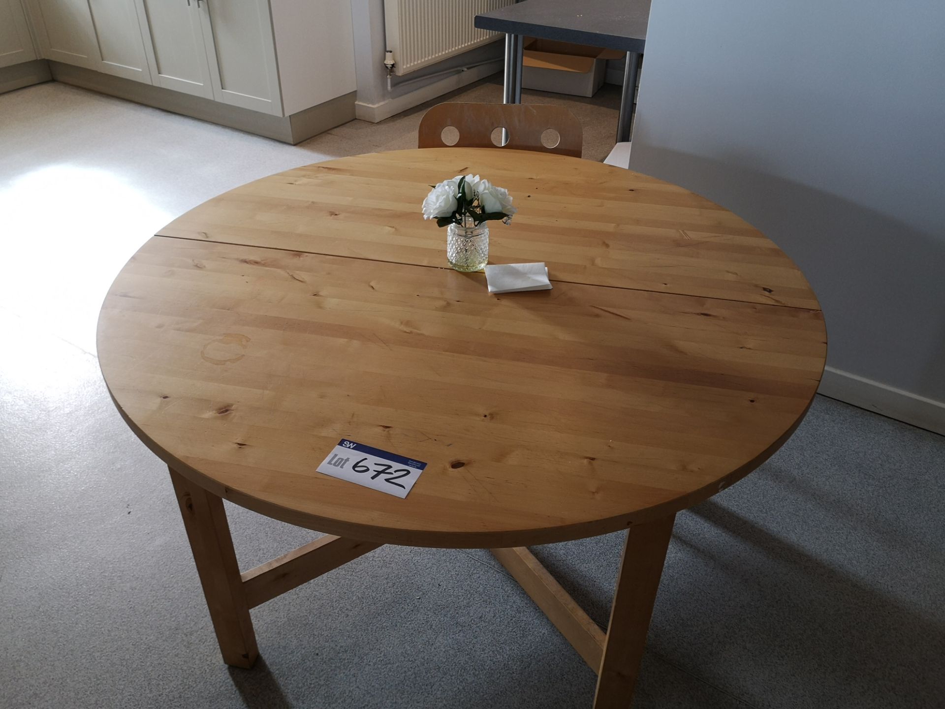 Light Oak Veneered Circular able, with metal frame