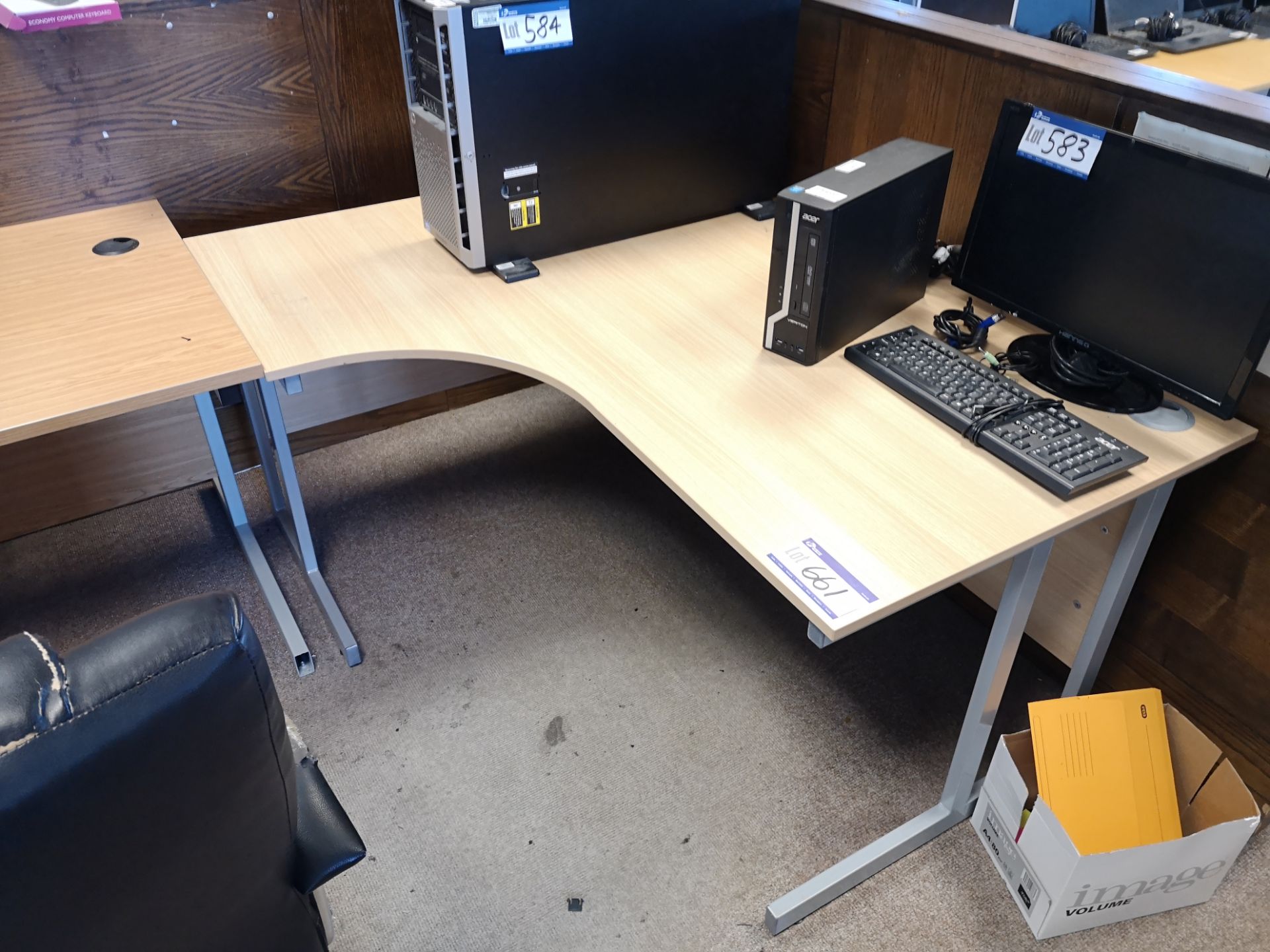 Light Oak Veneered Workstation, with light oak ven - Image 2 of 2