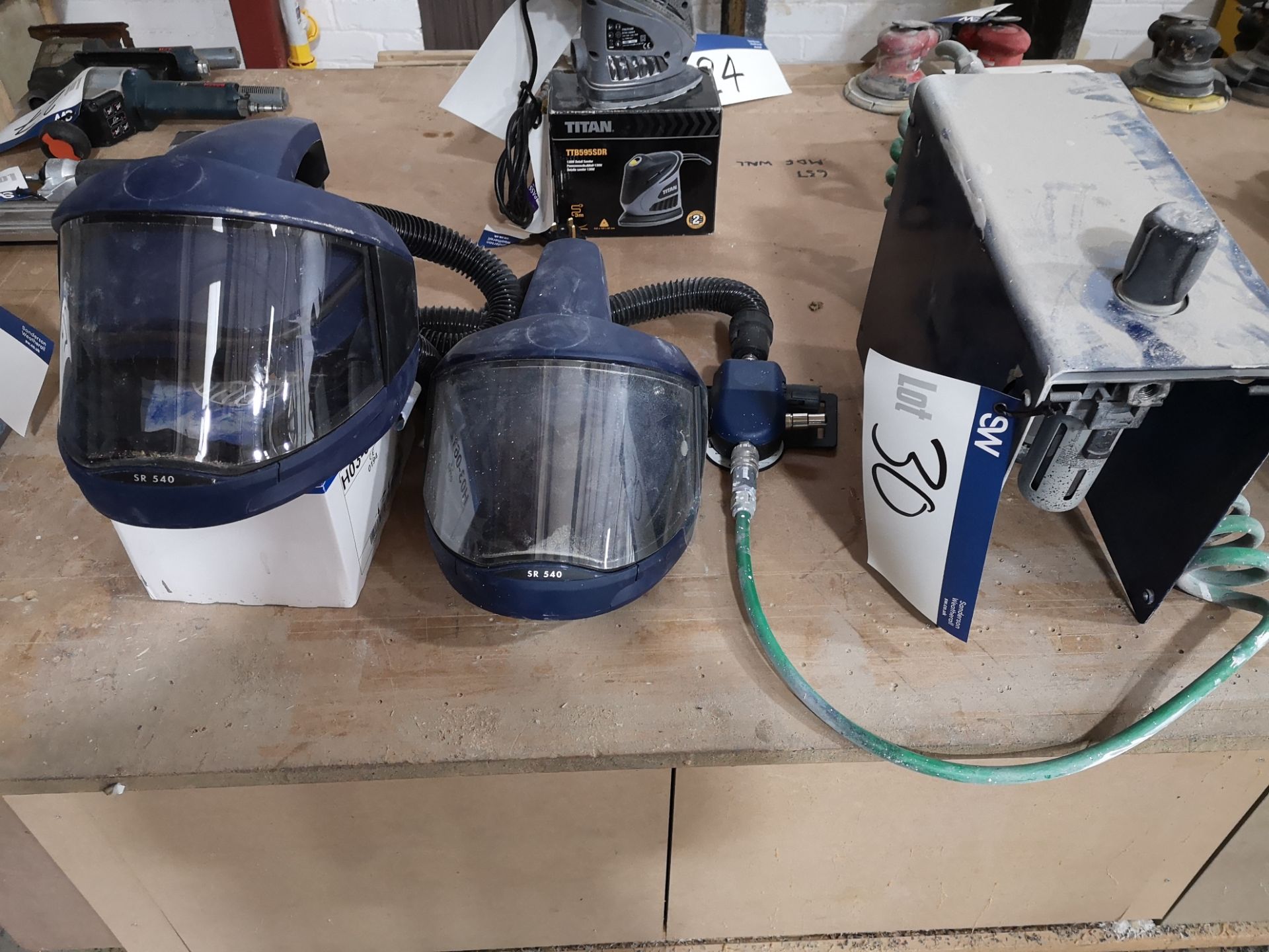 Two Sundstrom SR540 Face Masks, with two SR 507 co