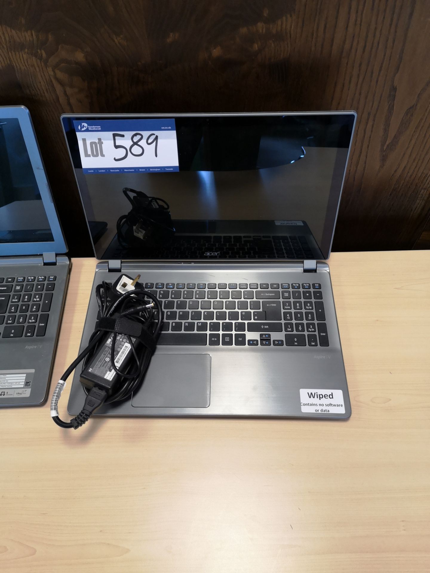 Acer Aspire V5 Series Laptop (data on hard drive e
